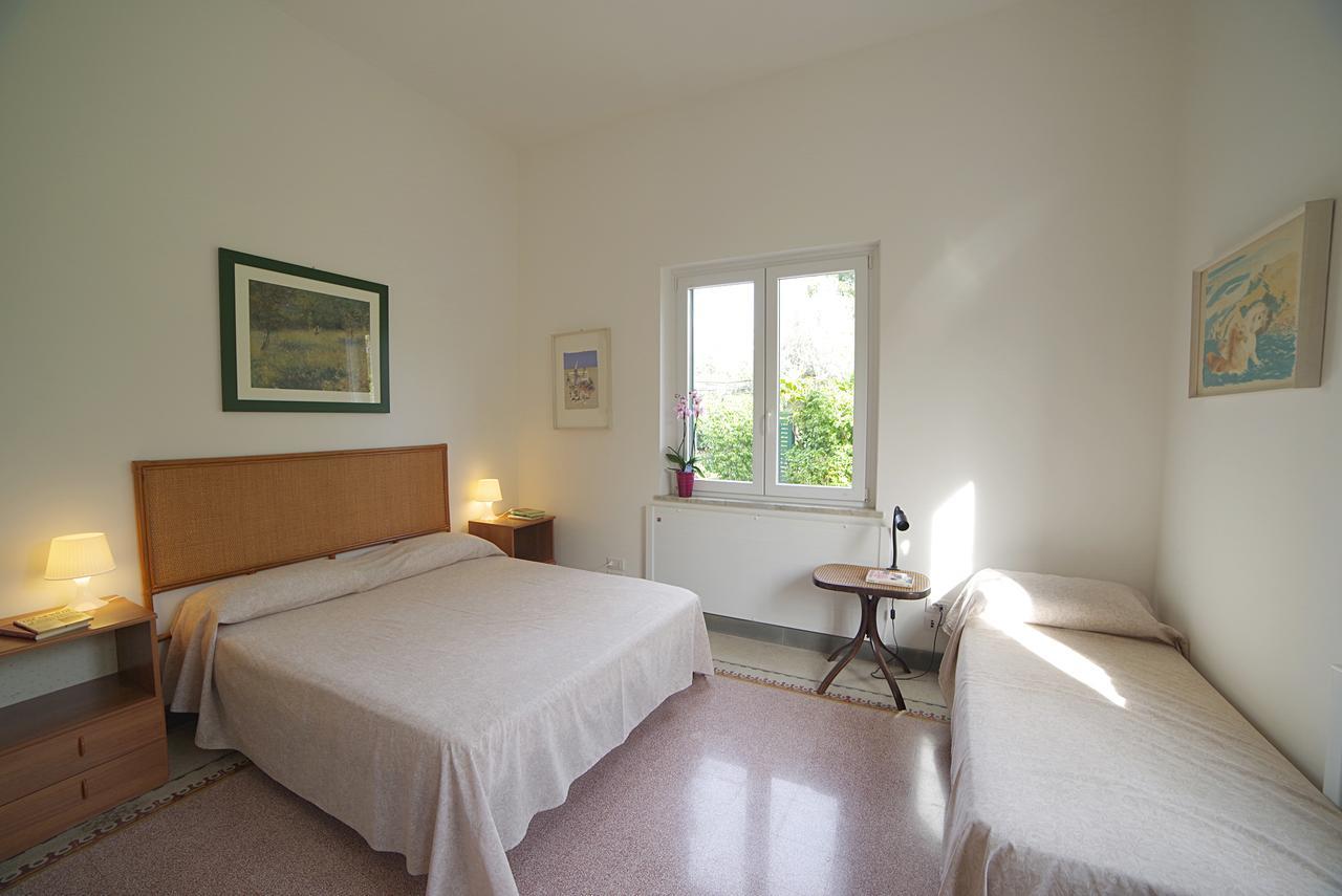 Villa Flores, Un'Oasi Nel Cuore Di Mondello Esterno foto